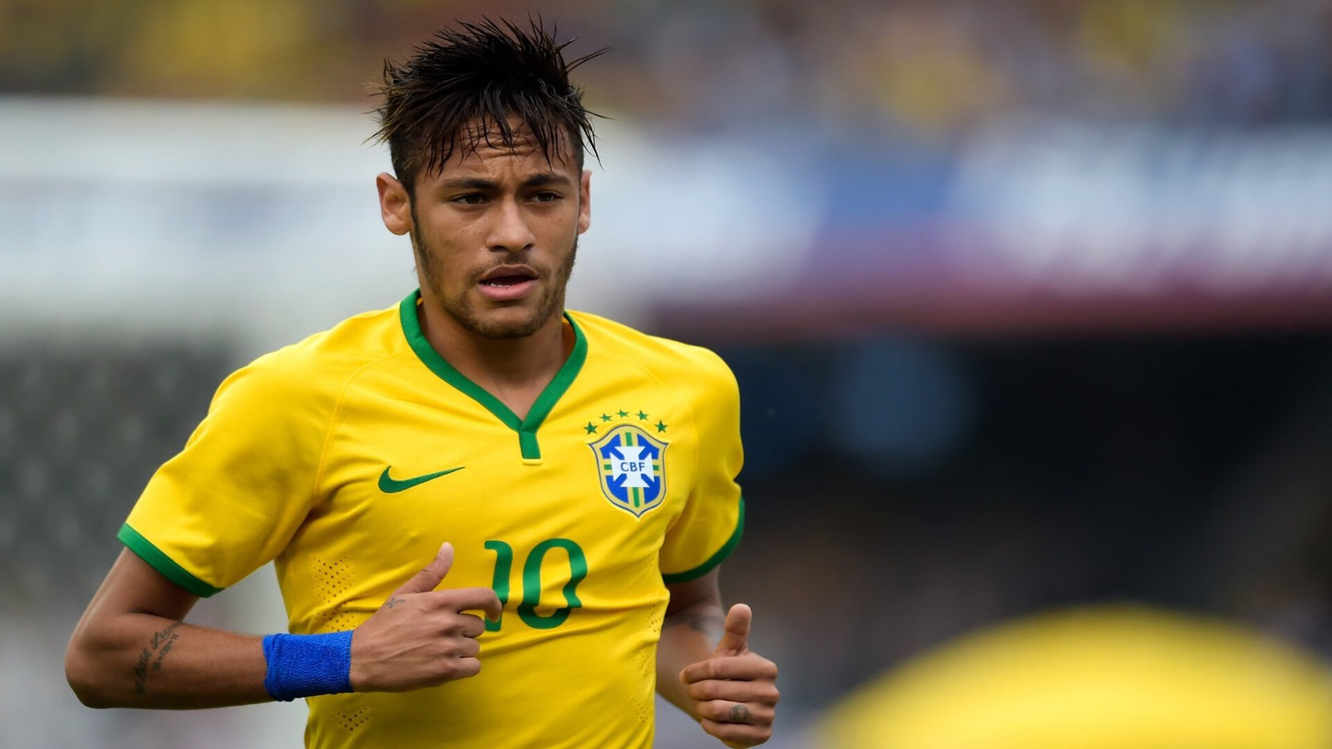 五大联赛争四大战是否比争冠更为激烈，五大联赛还是四大联赛